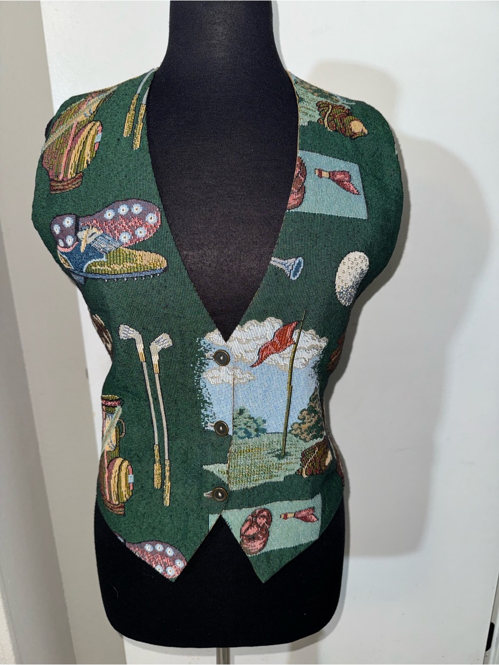 Vintage Tapestry Green Golf-Themed Button Front Vest